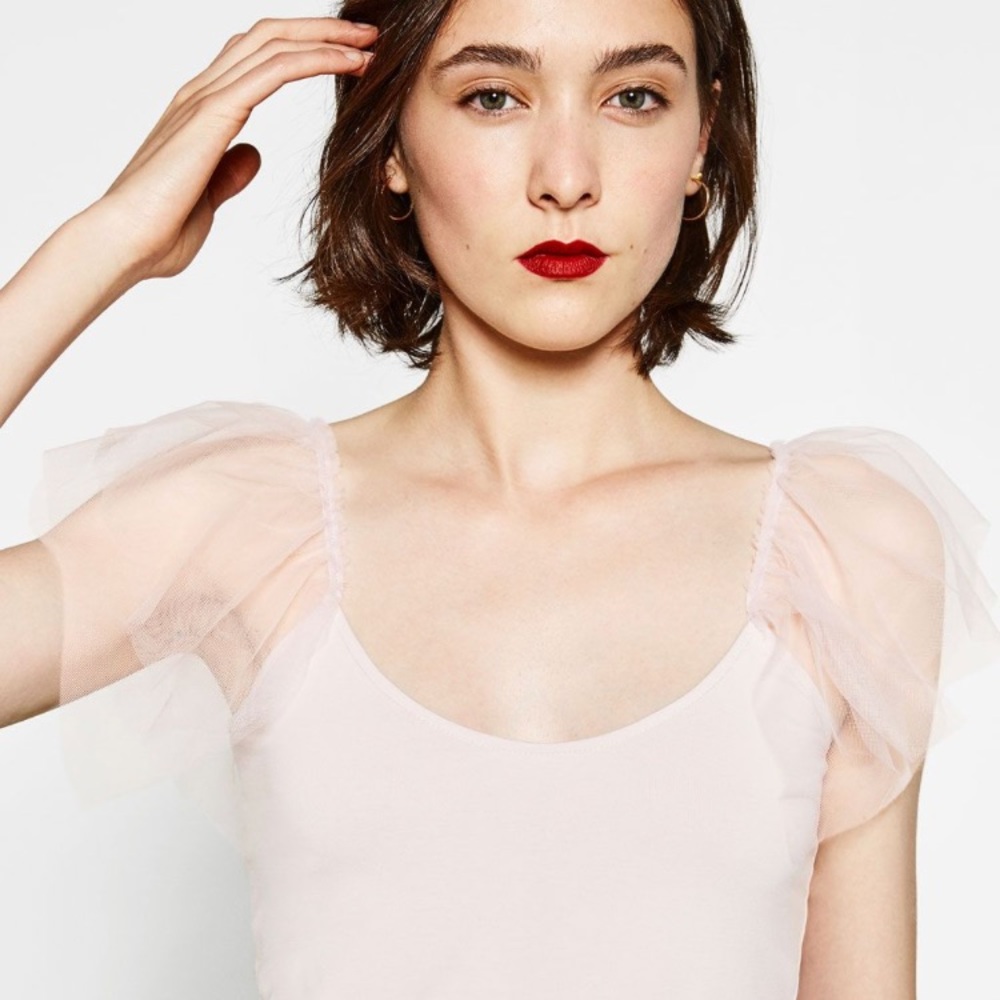 Brand new Zara top